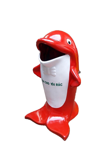 Thùng rác ngoài trời.jpg